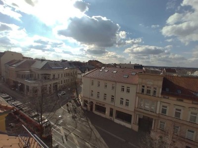 3 Zimmer mit großer Dachterrasse ab Sofort!