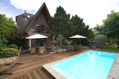 Hauptstadtmakler-Traumhaus mit Pool in Top Lage