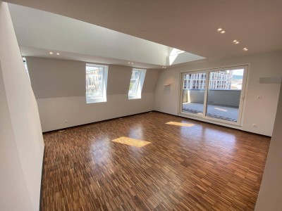 PENTHOUSEWOHNUNG - neu errichtete Dachgeschoßwohnung mit Terrasse