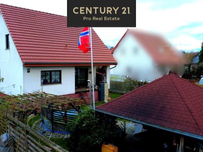 CENTURY21: Willkommen zu Hause! - gepflegtes Einfamilienhaus mit Gartenidylle