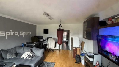 Attraktive 3-Zimmer-Terrassenwohnung mit Balkon und Einbauküche in Pfungstadt