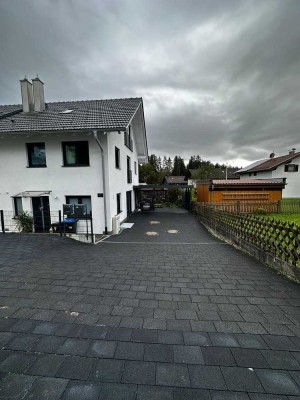 Moderne Doppelhaushälfte mit Garten und viel Platz zum Wohlfühlen