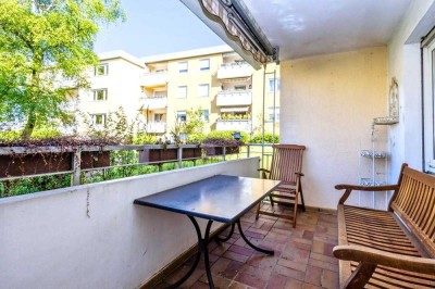 Bezugsfreie Hochparterre-Wohnung mit West-Balkon und Garage in ruhiger Lage von Bergisch-Neukirchen!
