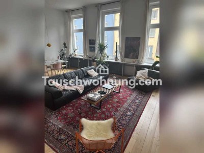 Tauschwohnung: Altbau mit Traumwohnzimmmer in Friedrichstadt