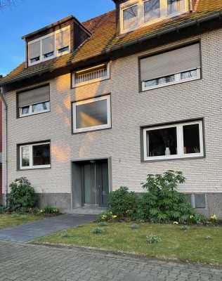 Moderne 2,5-Zimmer-Wohnung mit Balkon