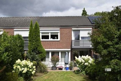 Raumwunder auf 5 Ebenen
+ EBK + Garten + Garage
Für Familien mit 2 Kindern perfekt