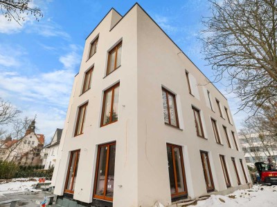 Stilvoller Erstbezug im HAUS°11: 4-Zi.-Wohnung mit Dachterrasse und traumhaftem Blick in Zehlendorf