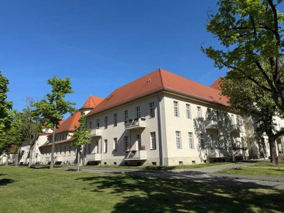 Wohnen im Denkmal – Charmante 2-Zimmer-Wohnung im Ludwig Hoffmann Quartier