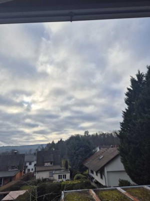 Helle 3-Zimmer Wohnung mit Balkon in Pforzheim-Huchenfeld