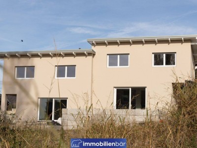 moderne gemütliche Doppelhaushälfte in Kallham zu Mieten