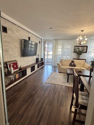 5-Zimmer Maisonette-Wohnung in Berlin-Reinickendorf mit 145 m²