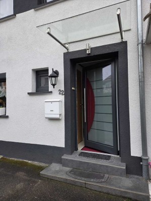 Sonniges Reihenhaus mit großer Süd-Terrasse,  provisionsfrei!