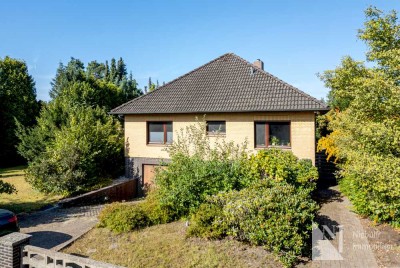 Bungalow mit Vollkeller im Grünen in Brietlingen-Moorburg