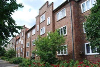 Helle und geräumige Singlewohnung am Sportzentrum