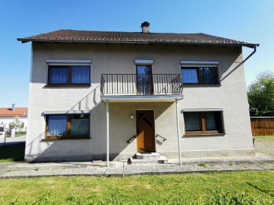 Niederalteich b. DEG: Älteres EFH f. € 285.000.- od. inkl. 2. Bauplatz f. € 435.000.- ruhige Lage!