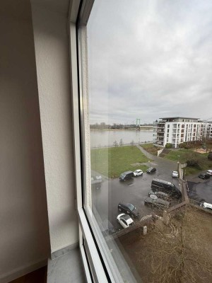 RheinBlick, vollständig renovierte 2-Raum-Wohnung mit geh. Innenausstattung mit EBK