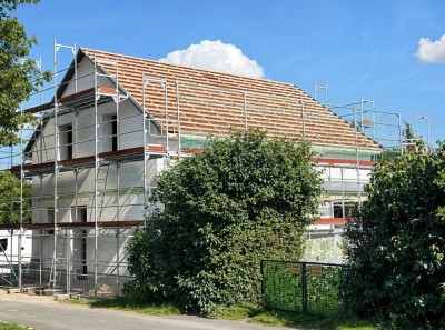 Platz zum Wohlfühlen: Neubau-Einfamilienhaus mit 6 Zimmern & 2 Bädern - in ruhiger, schulnaher Lage