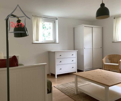 * Möblierte und helle Wohnung in ruhiger Innenstadtlage *