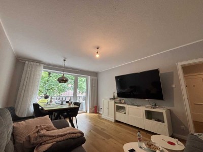 Modernisierte 2 1/2 Zimmer Wohnung