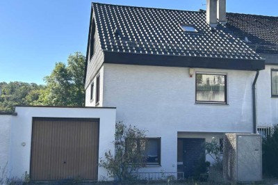 Großzügige DHH in ruhiger Wohnlage!