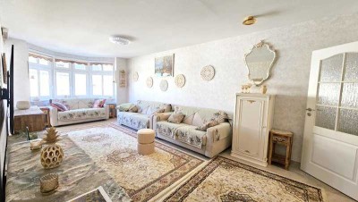 Sofort frei! Erstbezug nach Sanierung! TOP-Stadtwohnung mit Balkon und Garage! 0 % Käuferprovision!