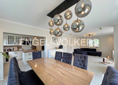 Moderner Neubau nach KfW 40+ Standard in schöner, ruhiger Lage am Waldrand
