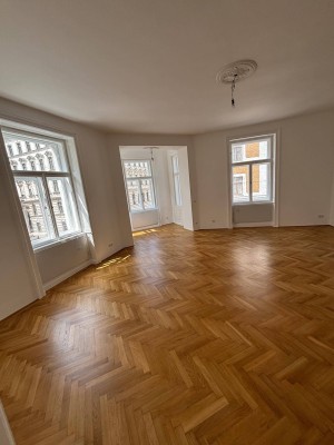 Top sanierte Altbauwohnung