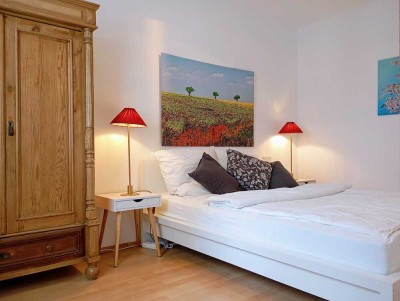 Möblierte 2-Zi-Wohnung mit Loggia & Bergblick&Garage