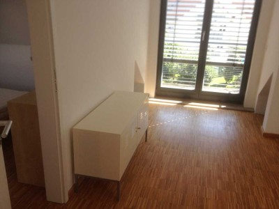 3- Zimmer- DG-Wohnung Schweinheim