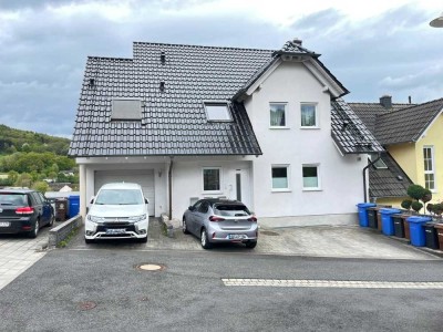 Lichtdurchflutete 3-Zimmer-Wohnung mit Süd-Balkon und Spessartblick – sofort bezugsfrei!