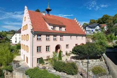 Ehemaliges Rathaus mit viel Platz und Flair