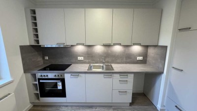 2 Zi.-Wohnung in Uni Nähe (Erstbezug nach Vollsanierung) - WG geeignet