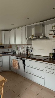Sanierte 3 RaumWohnung, Wohnküche , Balkon und Einbauküche in Bretten