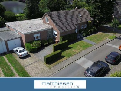 Freistehendes, familienfreundliches Einfamilienhaus mit Platz in Premiumlage von Kempen