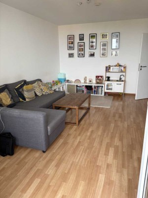 Geschmackvolle 3-Raum-Wohnung mit Balkon in München Neuhausen