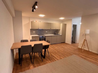 ++ Zimmer in bester Uni Lage / Furnished shared flat available ++