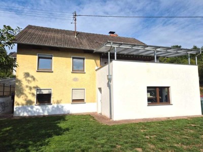 Freistehendes gepflegtes Einfamilienhaus in Sulzbachtal – sofort bezugsbereit in ruhiger Lage