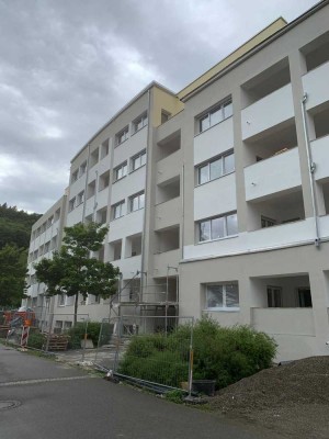 Neuwertige, Erstbezug nach Sarnierung 2-Raum-Wohnung mit Balkon in Albstadt