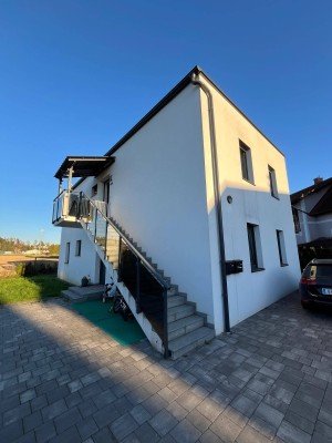 Möblierte 3-Zimmer-Wohnung im Grünen