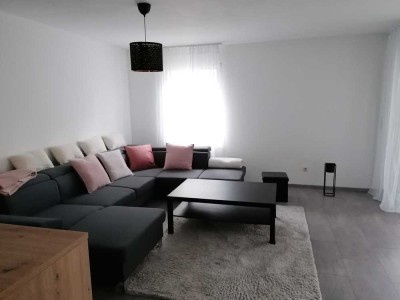 Schöne, helle 2 Zi. mit 2 Terr, Garten, TG. profisionsfrei