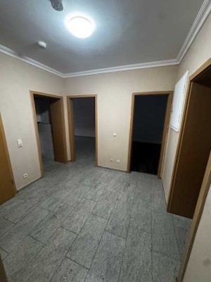 Große 4-Zimmer Wohnung in Duisburg Wanheimerort