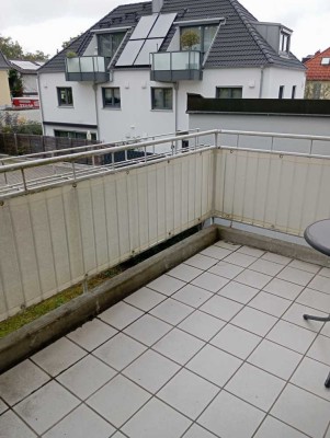 Helle 2-Zimmer-Wohnung mit Balkon in Dachau