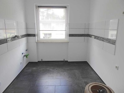 Sofort bezufertige attraktive 3-Zimmer-Wohnung mit Balkon, Stellplatz und Kellerraum