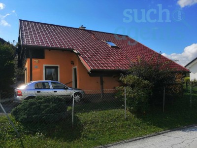 Charmantes Einfamilienhaus in ruhiger Lage mit großem Garten und modernisiertem Dach