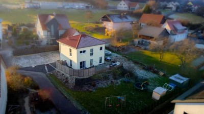 Modernes Einfamilienhaus in ruhiger Lage - Ihr neues Zuhause in Burkardroth