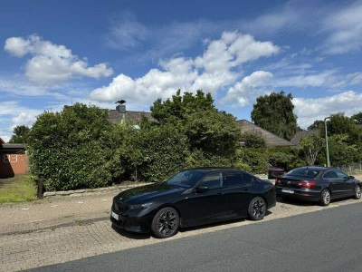 Von privat! Großzügiges Einfamilienhaus mit Kamin & Keller in Wahnbek- ca 250m² Nutzfläche)
