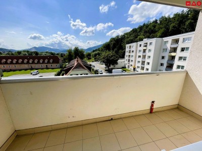 Wunderbare Familienwohnung mit sonniger Loggia und neuem Bad!