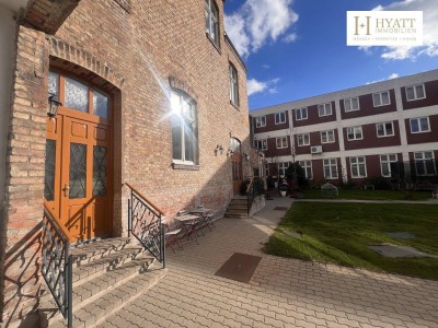 Elegante Dachgeschosswohnung mit Terrasse, Klimaanlage &amp; Smart-Home