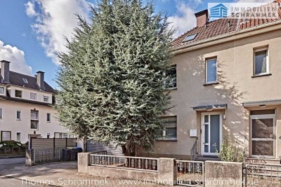 ISERLOHN- BÖMBERG! – DOPPELHAUSHÄLFTE MIT WELLNESSBEREICH, 2 TERRASSEN, BALKON, GARTEN UND 2 GARAGEN