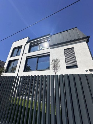 Erstbezug mit viel Platz und Luxus - 4-Zimmer Wohnung mit Garten, Loggia! In 1230 Wien - Grenze 1130 Wien.
